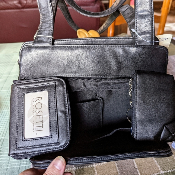 Rosetti Black purse - Picture 3 of 7